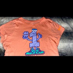 Cute Nike graphic short sleeve t-shirt
